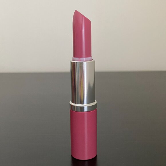Clinique Pop Lip Colour + Primer in PLUM POP - Picture 5 of 11